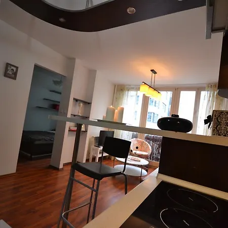 Notabene Onz Apartman Varsó